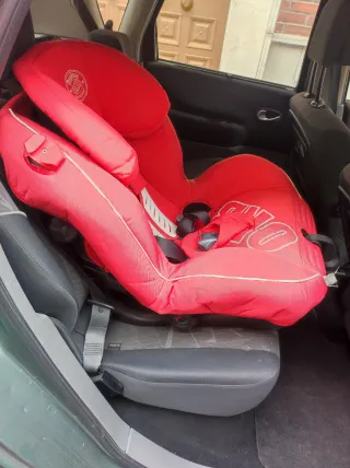 Silla de coche para bebé OshKosh de 9 a 18 kg