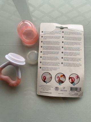 Nuvita Mangiafrutta e Massaggiagengive 2 in 1