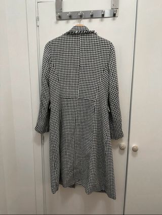 Abrigo largo estampado pata de gallo