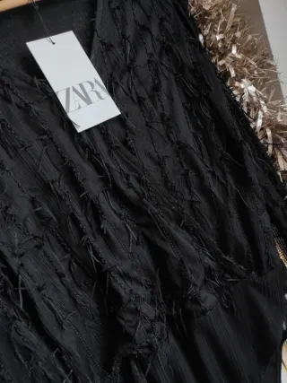 Body negro ZARA flecos escote pico fiesta evento
