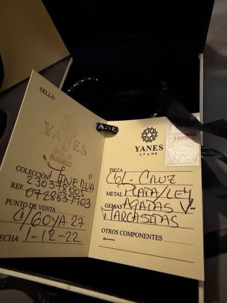 Colgante Cruz Yanes Plata Ley Esmeralda