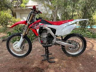 Honda CRF 450 R Cross 2016
