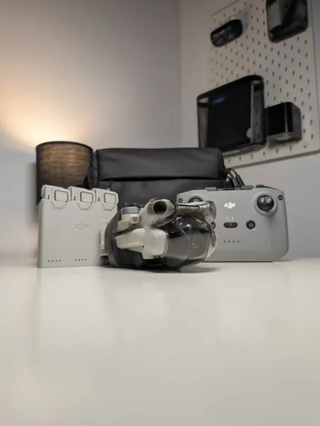 DJI Mini 4 Pro Fly More Combo