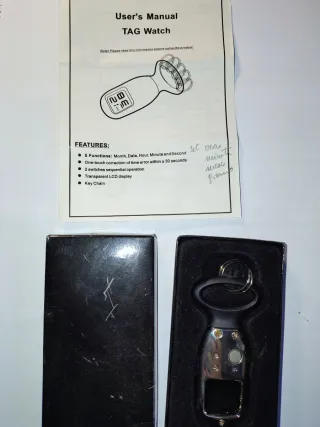 Portachiavi con display per orario