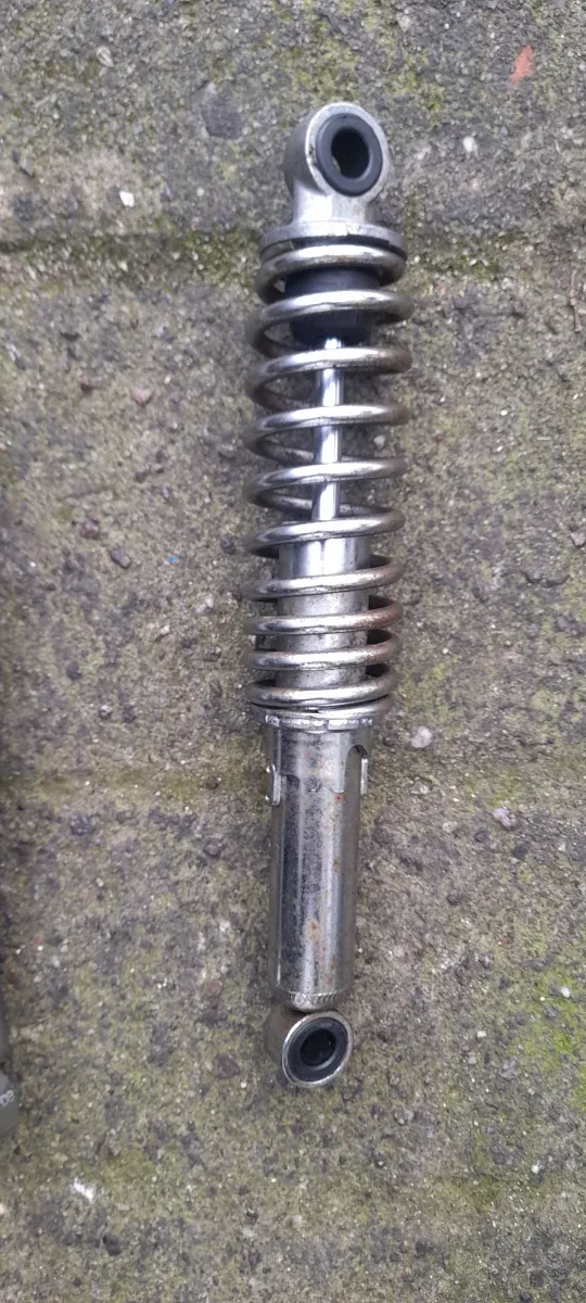 Amortiguadores Yamaha SR 250