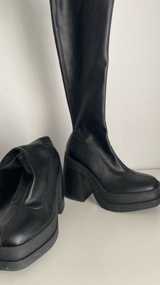 Botas altas Bershka negras