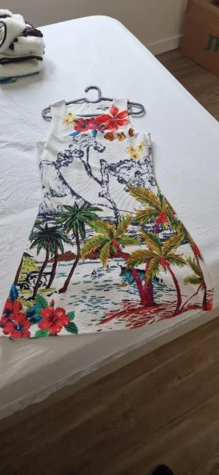 Vestido Desigual Talla M Estampado Tropical