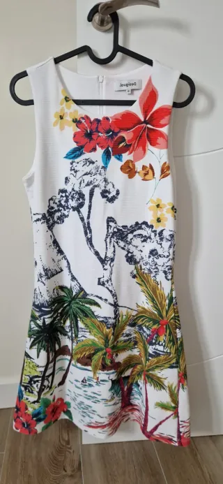 Vestido Desigual Talla M Estampado Tropical