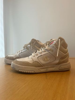 Zapatillas Champion Blancas y Beige