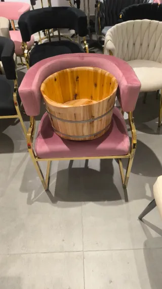 Silla terciopelo + cubo madera