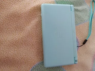 Nintendo DS Lite