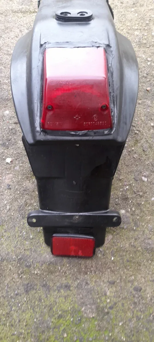 Guardabarros y portamatrículas Yamaha DT 80LC