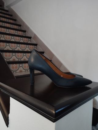 Zapatos de piel Zara Talla 35