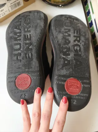 Zapatos Camper Hombre Negros y Rojos