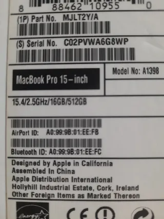 MacBook Pro 15,4 Plata.  NO ENCIENDE.