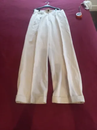 Pantalón recto Ameé beige