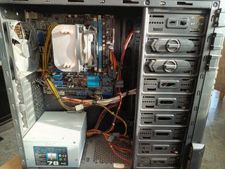 Ordenador ASUS gris/plata