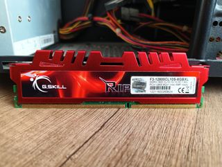 Ordenador ASUS gris/plata