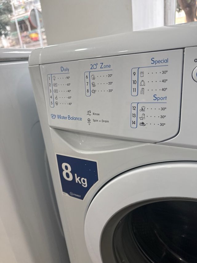 Lavadora Indesit 8kg A++