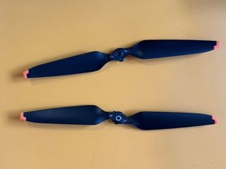 DJI Mavic 3 Drone + 2 Baterías