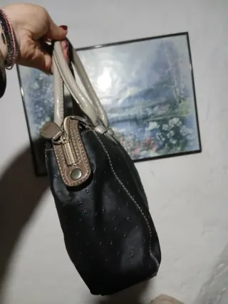 Borsa Guess nera e marrone