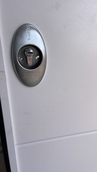 Cerrajero 24h en Calpe –Aperturas urgentes