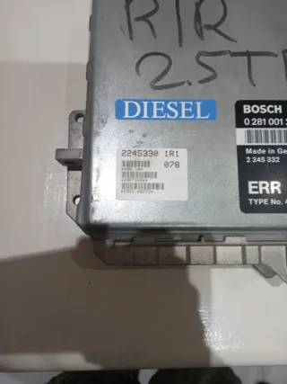 Centralita Bosch 2.5TD RIR Range Rover P38