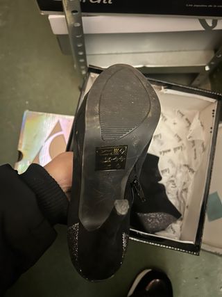 Botines Negros y Plateados