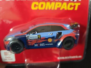Coche Scalextric Compact Hyundai