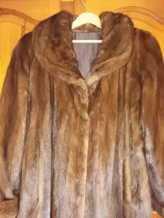 Abrigo símil visón marrón