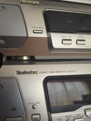 Cadena de música Technics SA-EH770 + Tocadiscos.