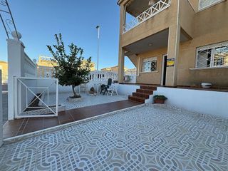 Chalet en venta en Playa del Cura en Torrevieja
