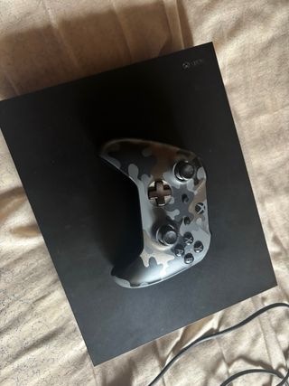 Xbox One X Microsoft Negra