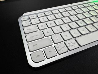 Teclado Logitech MX Keys Mini US