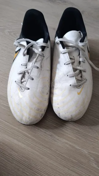 Botas de fútbol Nike niño talla 37'5