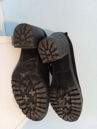 Botines de mujer negros y marrones