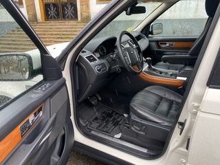 Land Rover Range Rover Sport 2011