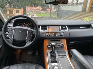 Land Rover Range Rover Sport 2011