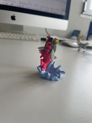 Figura Pokemon Basculegion Maschio Tomy Arts.