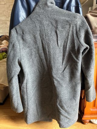 Abrigo gris de paño