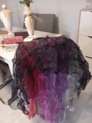 Lote de varios bolsos en varios modelos y Chals