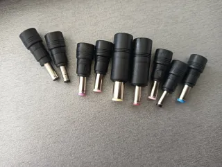 Caricabatterie ISY Multiplo Nero