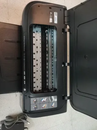 Impresora HP Officejet 7000 Wide Format