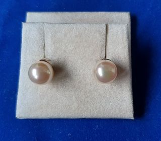 Pendientes Perla Majorica , en su caja original.