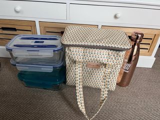 Bolsa porta alimentos espaciosa