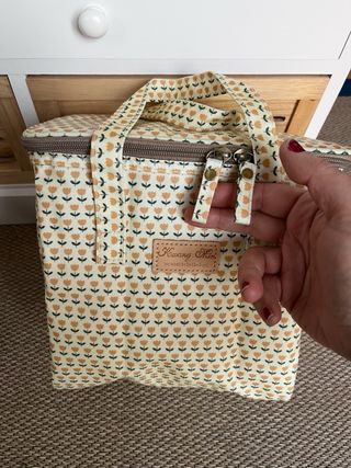 Bolsa porta alimentos espaciosa