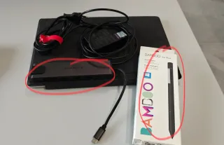 Microsoft Surface 7 Pro con Type Cover e Pellicola