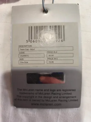 Gorra Vodafone McLaren Mercedes Roja