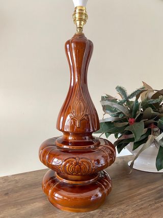 Lámpara cerámica Manises vintage marrón