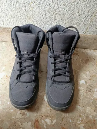 Botas de montaña y trekking Quechua Hombre